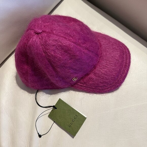 New Authentic Gucci GG Logo Mohair Pink Fuxia Baseball Hat Size M